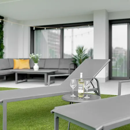 Valonia Garden Apartment
